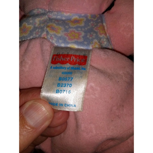 2002 Fisher Price‎ Brilliant Basics Baby's First Doll Lovey Pink With Rattle - Picture 7 of 7